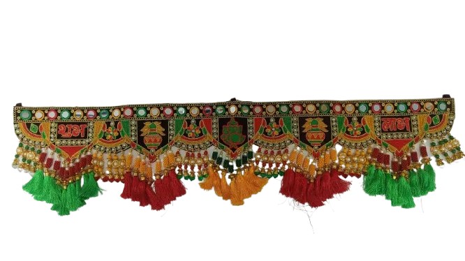 Embroidered Bandhanwar with Ganesh and Kalash