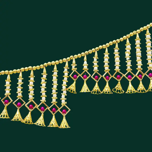 Traditional Pearl and Stone Toran – Elegant Bandhanwar for Pooja Door Hanging2